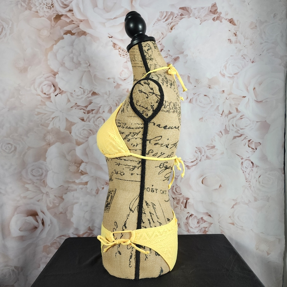 Yellow Triangle Bikini Set - Picture 3 of 11